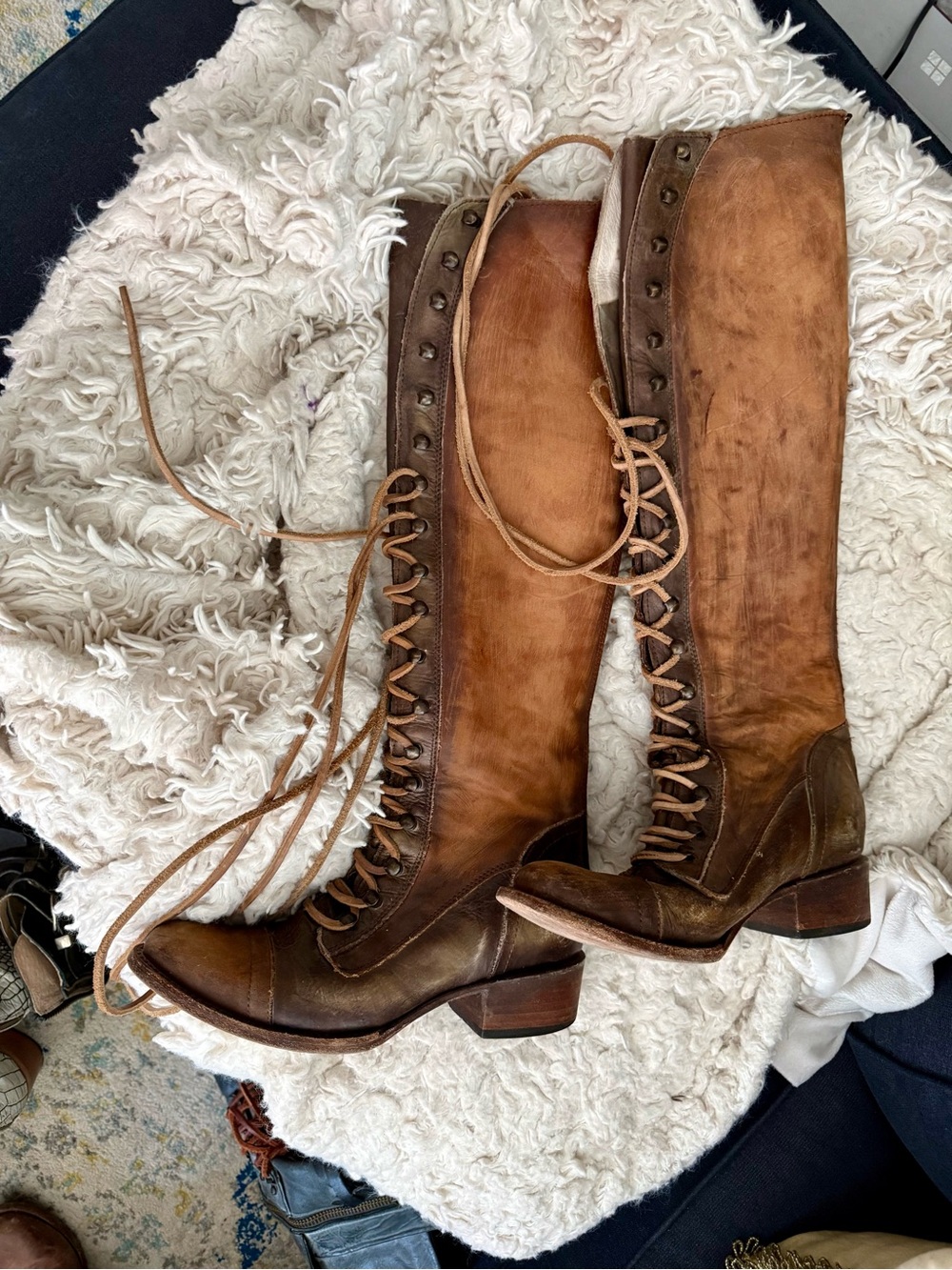 Freebird by Steven Arlo size 8 (extremely rare)